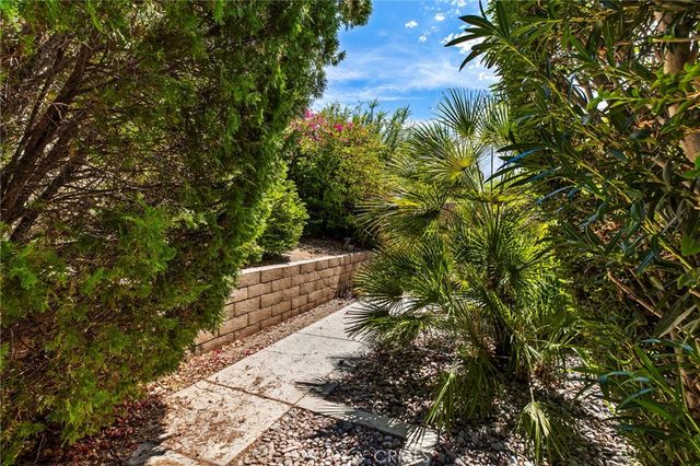 34 Shoreline Drive, Rancho Mirage, CA 92270