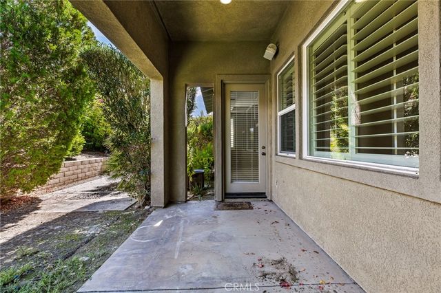 34 Shoreline Drive, Rancho Mirage, CA 92270