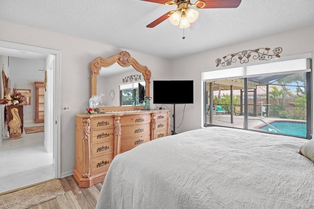 9260 Laurel Green Drive, Boynton Beach, FL 33437