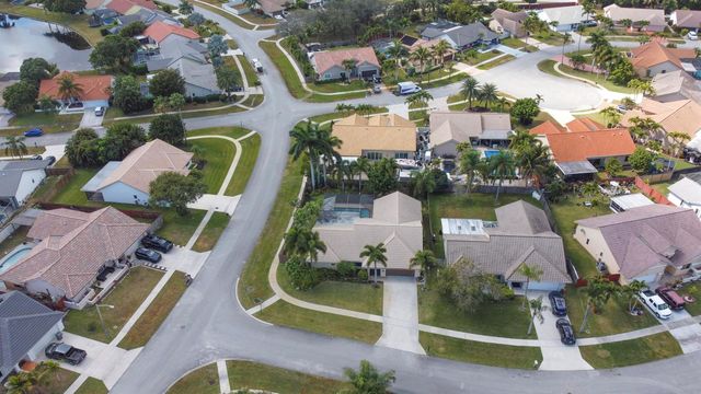 9260 Laurel Green Drive, Boynton Beach, FL 33437