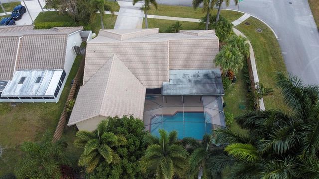 9260 Laurel Green Drive, Boynton Beach, FL 33437