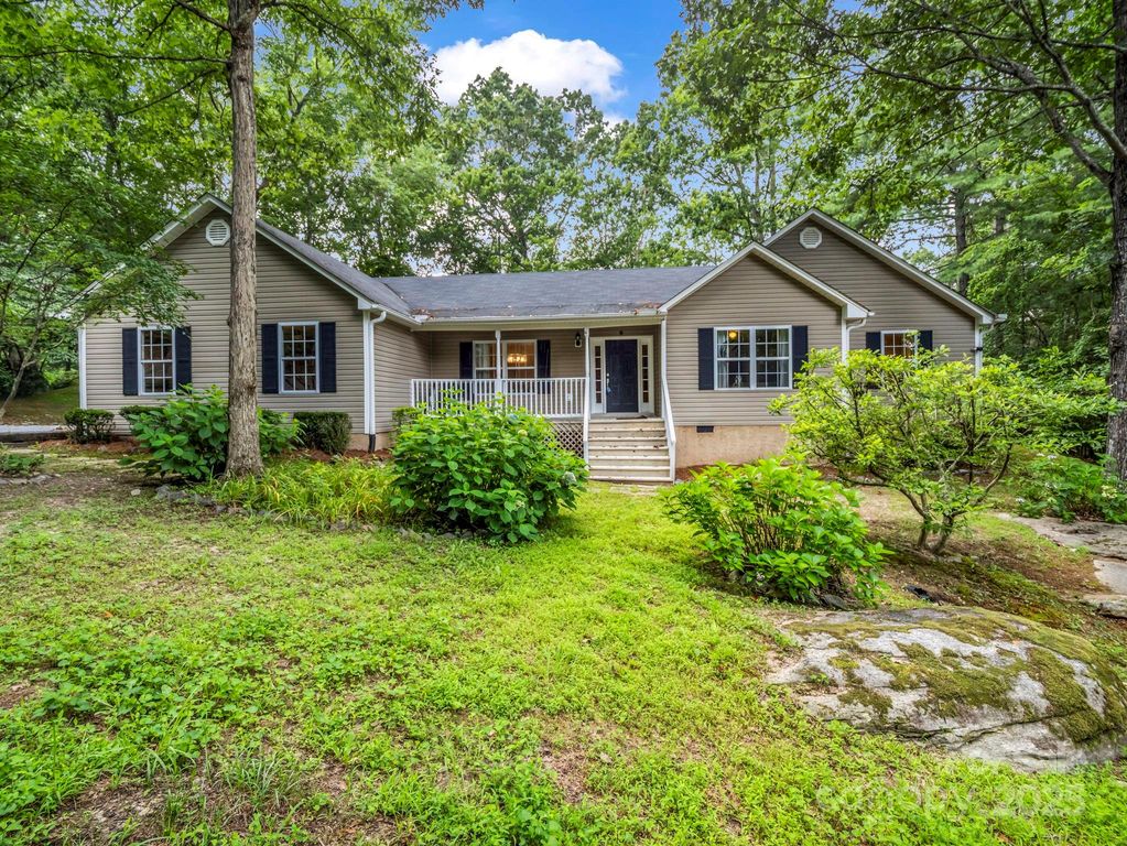 636 Shawn Rachel Parkway, Hendersonville, NC 28792