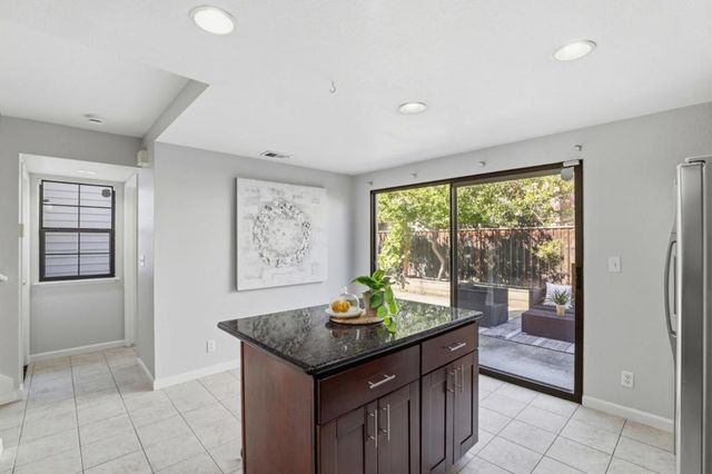 1560 Chihong Drive, San Jose, CA 95131