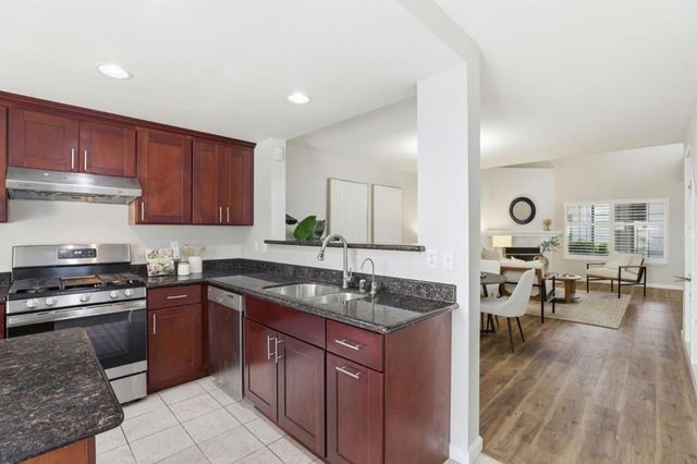1560 Chihong Drive, San Jose, CA 95131