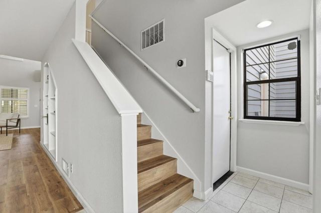 1560 Chihong Drive, San Jose, CA 95131