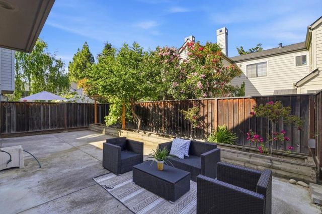 1560 Chihong Drive, San Jose, CA 95131