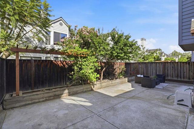 1560 Chihong Drive, San Jose, CA 95131