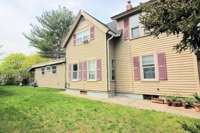 111 Lakewood Street, Worcester, MA 01603