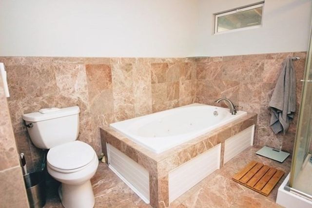 111 Lakewood Street, Worcester, MA 01603