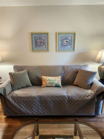 1524 Wood Ave 314, St Simons Island, GA 31522