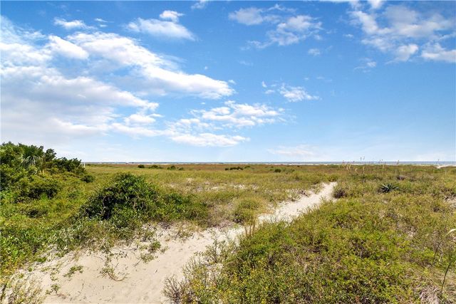 1524 Wood Ave 314, St Simons Island, GA 31522