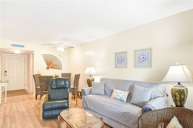 1524 Wood Ave 314, St Simons Island, GA 31522