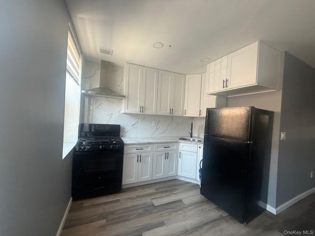 181 Hale Avenue, Brooklyn, NY 11208