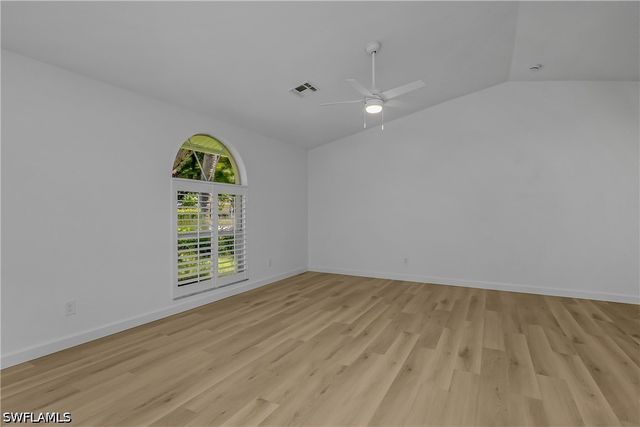 12393 Londonderry LN, Bonita Springs, FL 34135