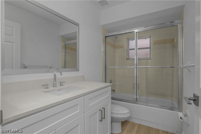 12393 Londonderry LN, Bonita Springs, FL 34135