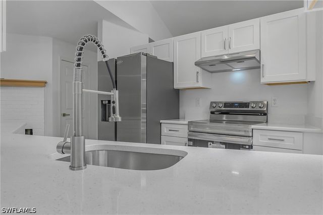 12393 Londonderry LN, Bonita Springs, FL 34135