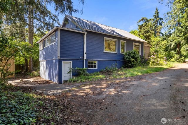 26304 Bannister Street NE, Kingston, WA 98346