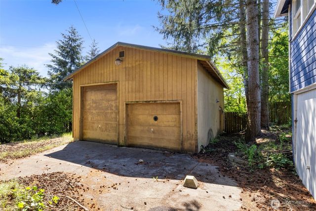 26304 Bannister Street NE, Kingston, WA 98346
