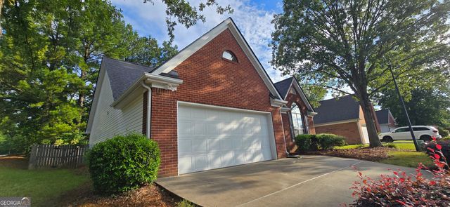 2 Mill Ridge Place, Newnan, GA 30263