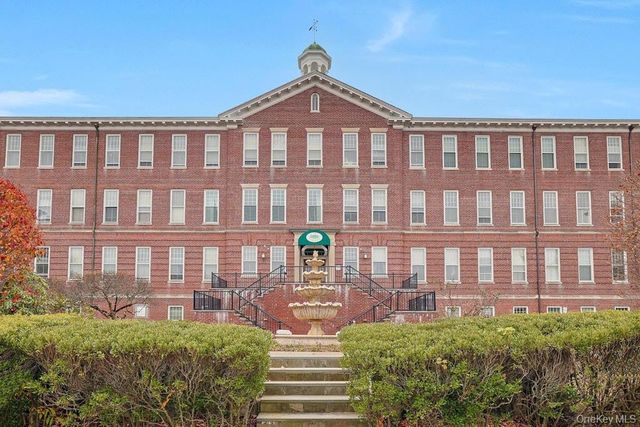 1701 Crompond Road 6304, Peekskill, NY 10566