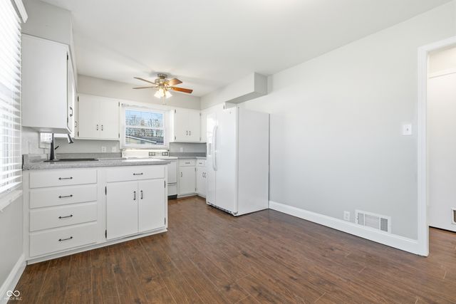 428 Maxwell Road, Indianapolis, IN 46217