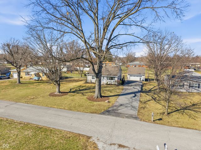 428 Maxwell Road, Indianapolis, IN 46217