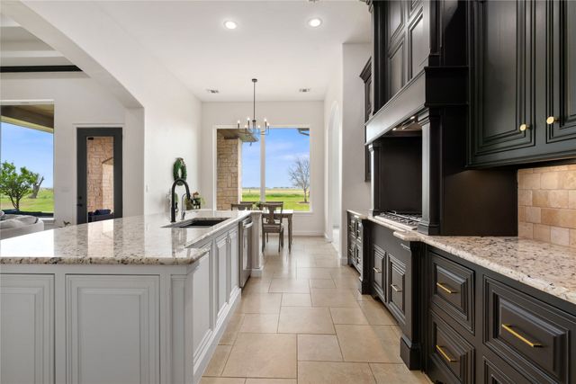 2023 Twin Creeks Circle, Pilot Point, TX 76258