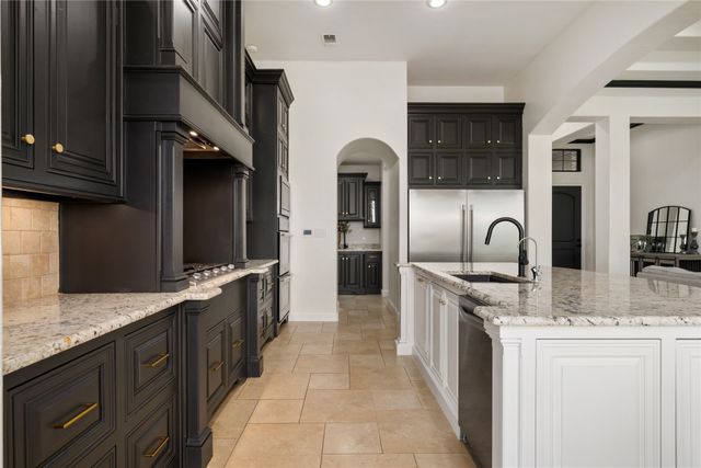 2023 Twin Creeks Circle, Pilot Point, TX 76258