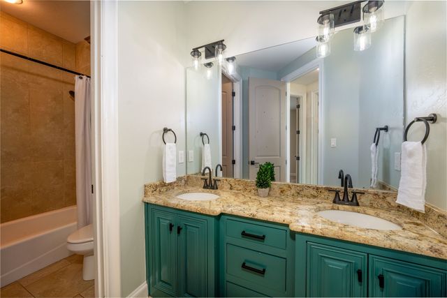 2023 Twin Creeks Circle, Pilot Point, TX 76258