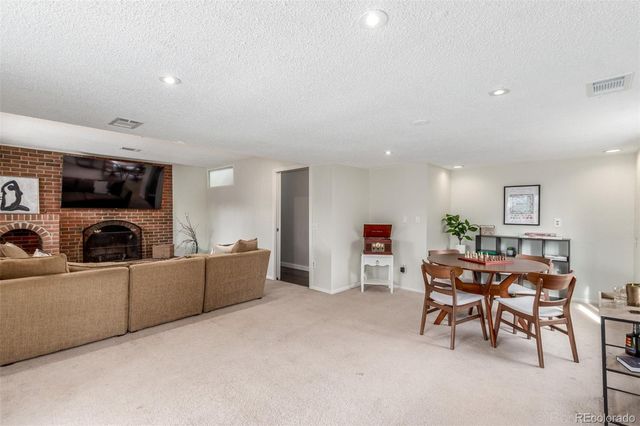 865 Sparta Drive, Lafayette, CO 80026