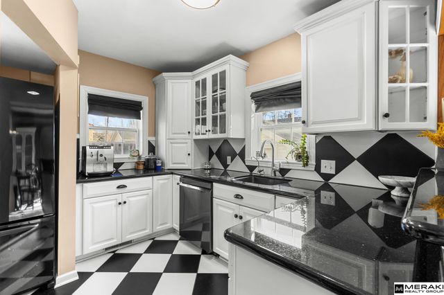 4535 Shirley Street, Omaha, NE 68106