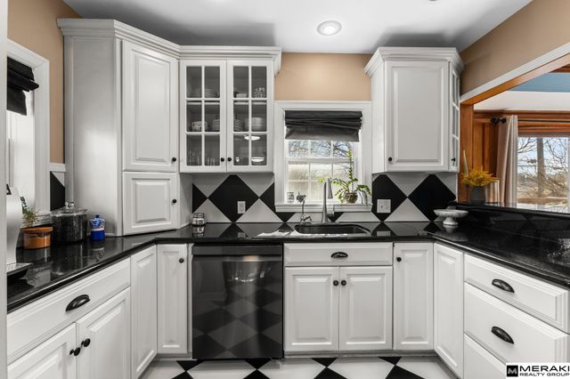 4535 Shirley Street, Omaha, NE 68106