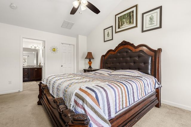 181 Tarkiln Pl, New Bedford, MA 02745