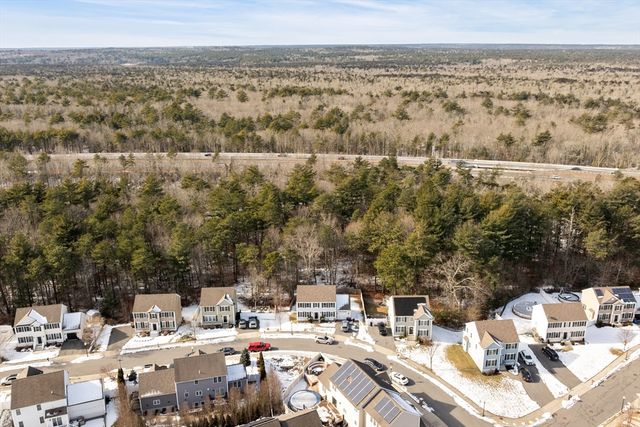 181 Tarkiln Pl, New Bedford, MA 02745