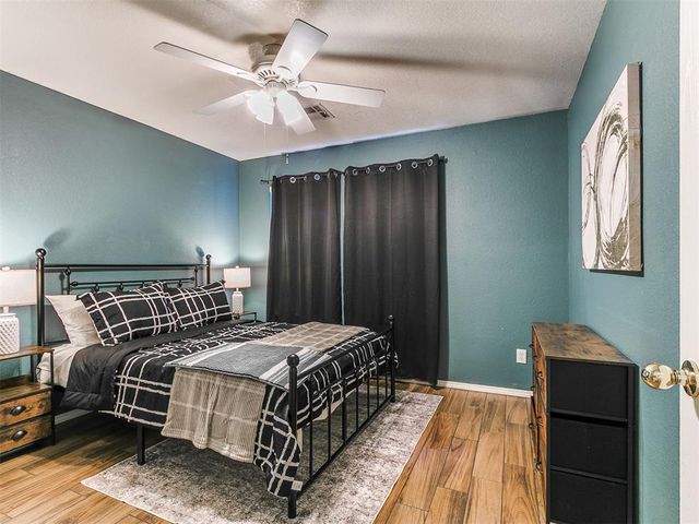 414 English Elm Lane, Norman, OK 73069