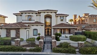 14 Via Potenza Court, Henderson, NV 89011