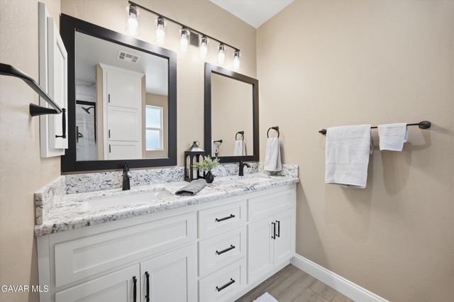 28840 Birkdale Court, Tehachapi, CA 93561