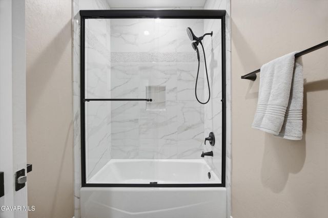 28840 Birkdale Court, Tehachapi, CA 93561