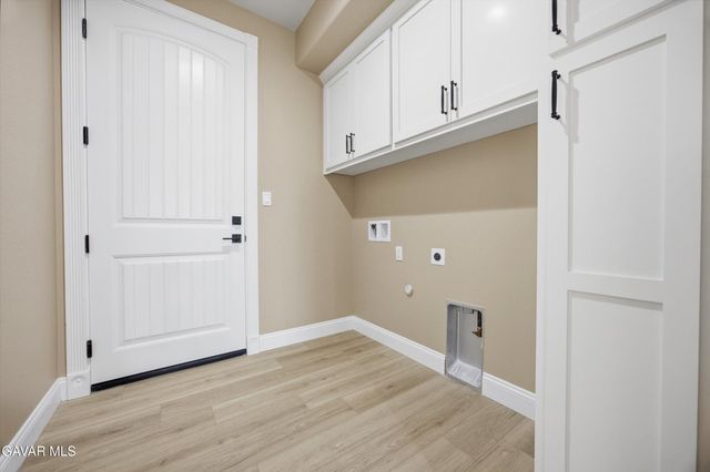 28840 Birkdale Court, Tehachapi, CA 93561