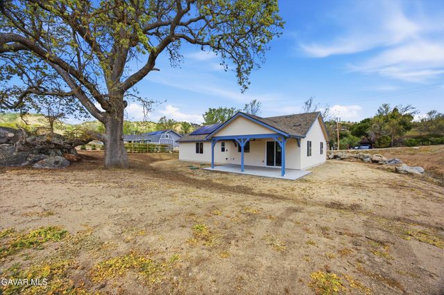 28840 Birkdale Court, Tehachapi, CA 93561