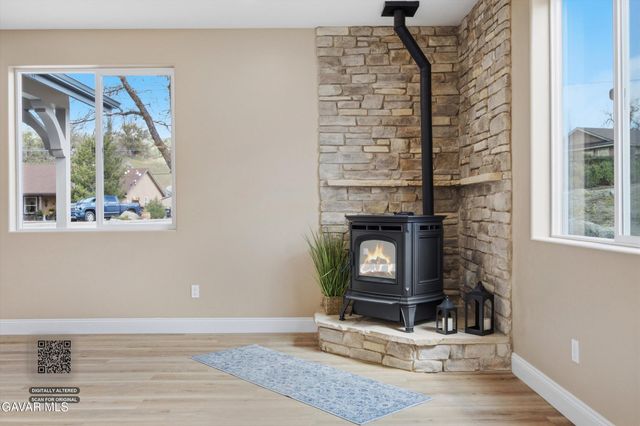 28840 Birkdale Court, Tehachapi, CA 93561