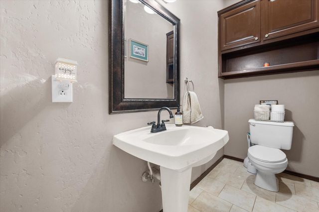 5801 85th Street, Lubbock, TX 79424