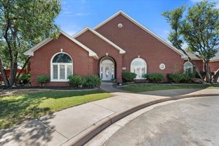 5801 85th Street, Lubbock, TX 79424