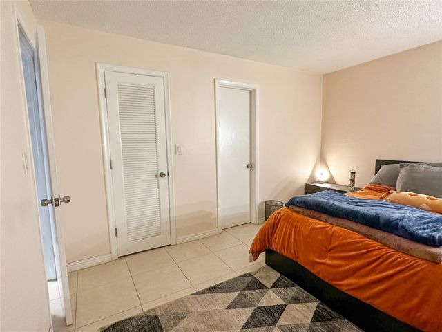 1125 NE 16th Place 105, Fort Lauderdale, FL 33305