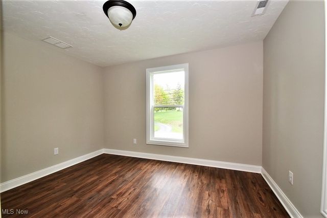 7984 Chagrin Road, Chagrin Falls, OH 44023