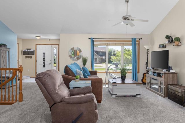 1019 21st Street, Prairie Du Sac, WI 53578
