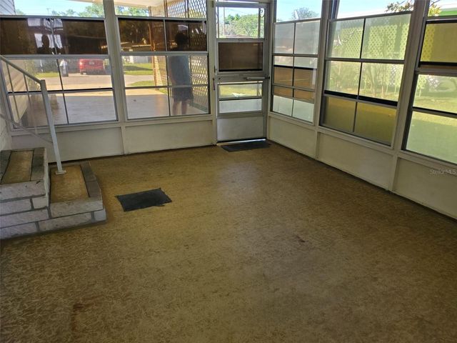 39149 FLORA AVENUE, Zephyrhills, FL 33542