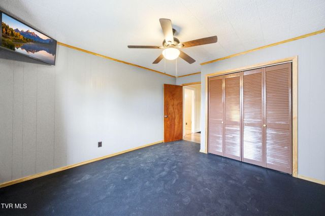 307 Tween Hills Road, Bristol, TN 37620