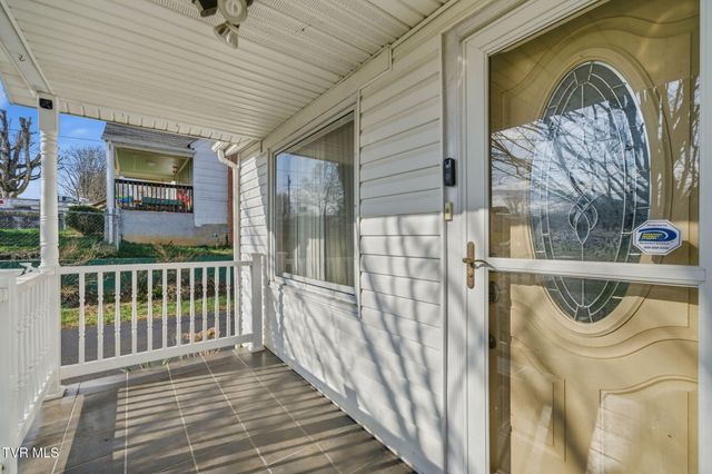 307 Tween Hills Road, Bristol, TN 37620