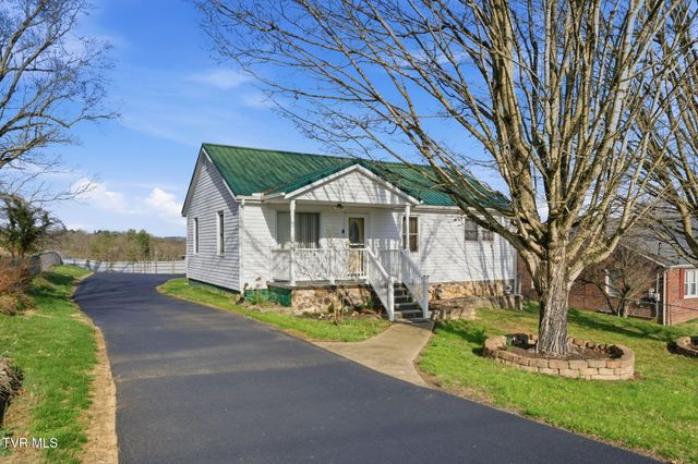 307 Tween Hills Road, Bristol, TN 37620